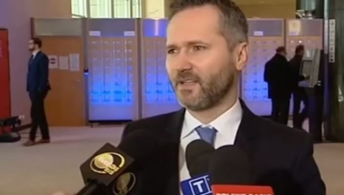 Po aferze toaletowej, afera tortowa. Jarosław Wałęsa do Zbigniewa Kuźmiuka: "Niezły z pana szuja"