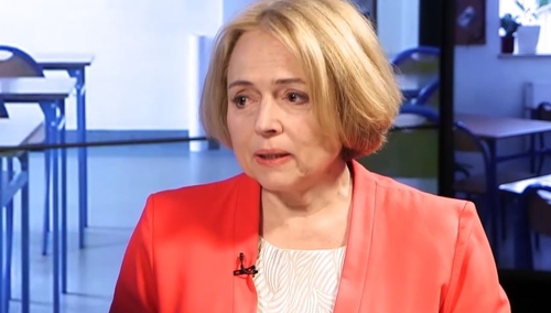 Ojoj. Wanda Nowicka: Kancelaria Sejmu nie uwzględniła prośby Lewicy. Na tabliczce jestem "posłem"