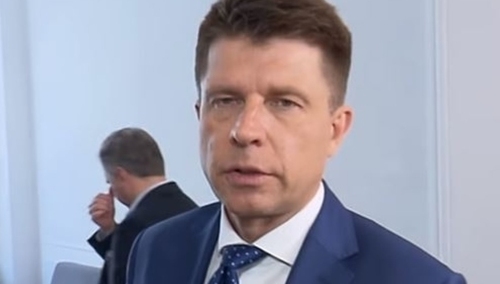Petru zarzuca byłym kolegom: Ludzie, których wprowadziłem do polityki oszukali mnie