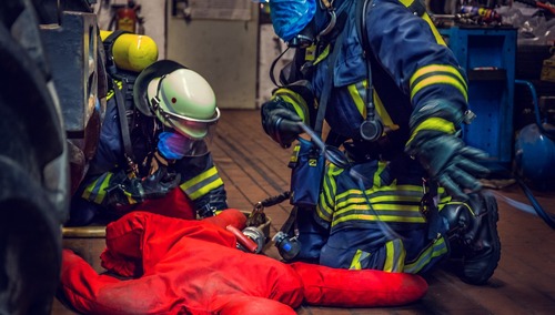 Solidarność przekazała sprzęt do 20 jednostek straży pożarnej