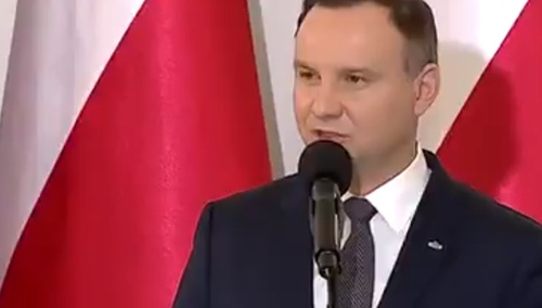 [video] Prezydent wręczając odznaczenia państwowe: Dzięki wam mamy tę Polskę, z której możemy być dumni