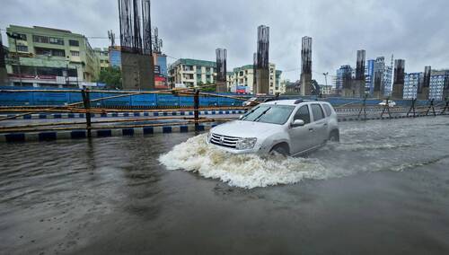 Na pięciu stacjach hydrologicznych odnotowano poziom wody powyżej stanu alarmowego - zdjęcie ilustracyjne