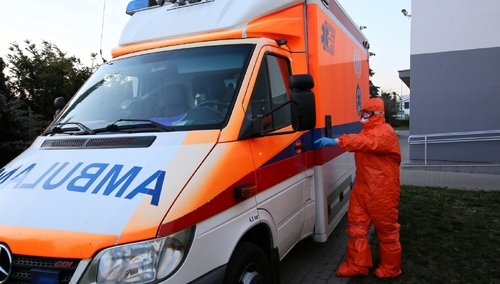 Śmiertelne żniwo koronawirusa w Polsce. Ministerstwo Zdrowia: 18 osób nie żyje, 134 nowe zakażenia