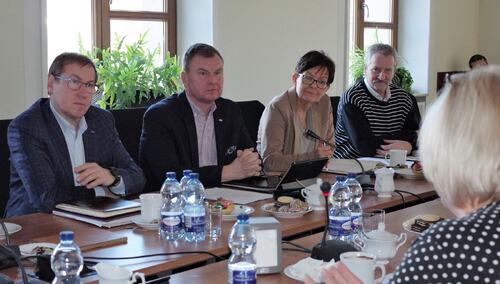 „Solidarność” o projekcie KO: Rozprasza prawo, które musi być spójne