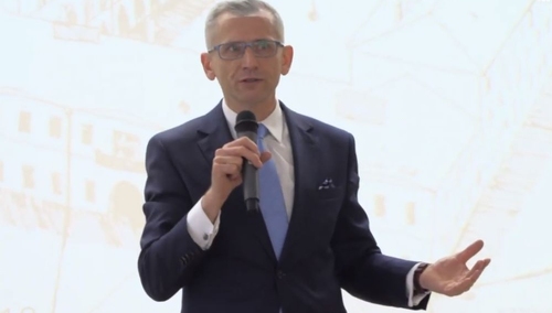 Prezes NIK złożył rezygnację. Wystartuje w wyborach parlamentarnych