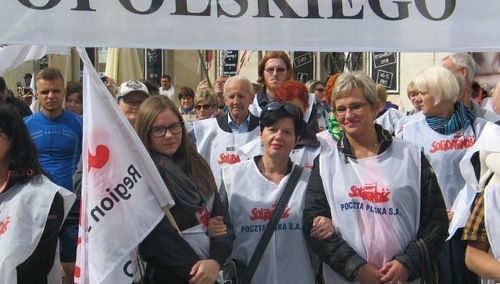 Podwyżki w Poczcie Polskiej