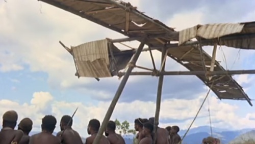 Grzegorz J. Kałuża: Kult cargo w dorzeczu Wisły