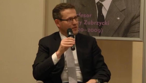 Jak Australia rozwiązała problem nielegalnych migrantów wyjaśnił Ambasador Australii, Paul Wojciechowski