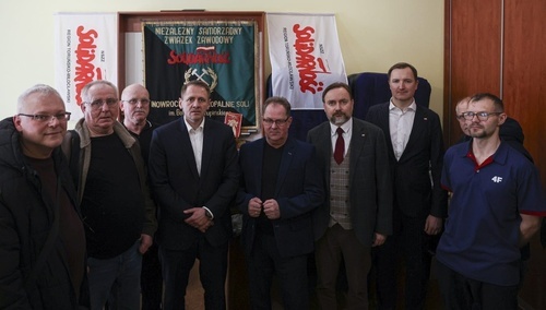 17 marca protestujących odwiedzili przedstawiciele Kancelarii Prezydenta RP dr. Karola Nawrockiego