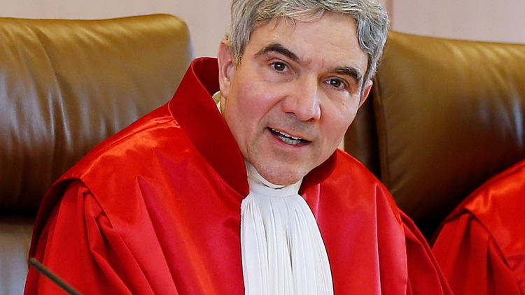 Niemiecki polityk, który krytykował upolitycznienie polskiego sądownictwa został szefem niemieckiego TK