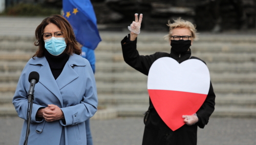 [sondaż] "Madame 4 proc."? Sondaż dla OKO.press jeszcze gorszy dla Kidawy-Błońskiej