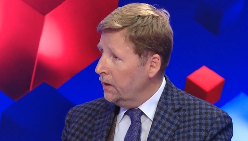 "Żegnam Was. Udaję się na wewnętrzną emigrację". Migalski po wyborach obraża, kogo tylko może