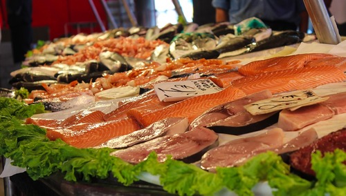 Na świecie żyje ponad 400 gatunków ryb, które mogą nas zatruć