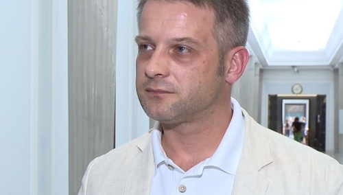 Cimoszewicz rezygnuje z funkcji w Gabinecie Cieni. "Nie widzę współpracy z religijnym fundamentalistą"