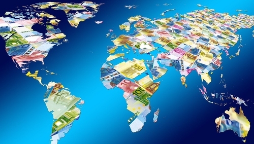 Janusz Szewczak: Polski PKB - nie tyle maleje, co normalnieje. Nie dajmy się więc zwariować!