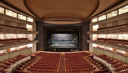 Jest reakcja Teatru Wielkiego. Z powodu żałoby narodowej odwołuje swoje spektakle