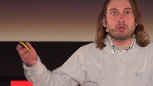 Wajrak myślał, myślał i wymyślił. Zamek w Stobnicy to wina PiS