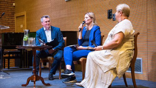 Współczesny nastolatek – wyzwania dla rodzica