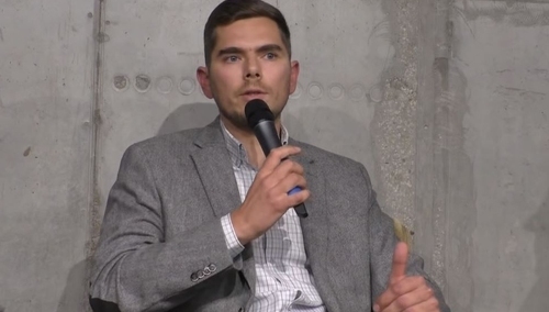 "Nagradzanie jego publikacji byłoby promowaniem nieprawdy". Prof. Szeremietiew o aferze z Zychowiczem