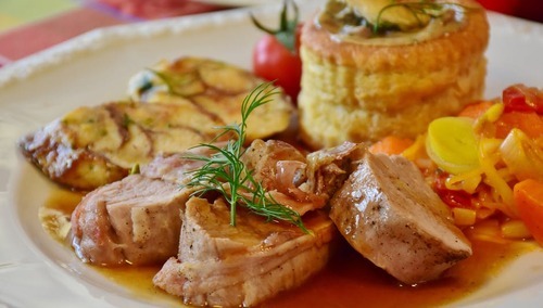 Jacek Wrona: Nożem i widelcem