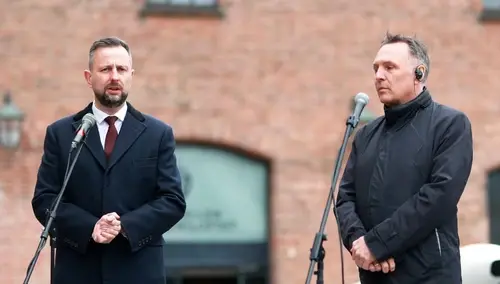 Władysław Kosiniak-Kamysz przemawiający na konferencji prasowej