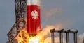 Rakieta w polskich barwach narodowych startuje z kosmodromu