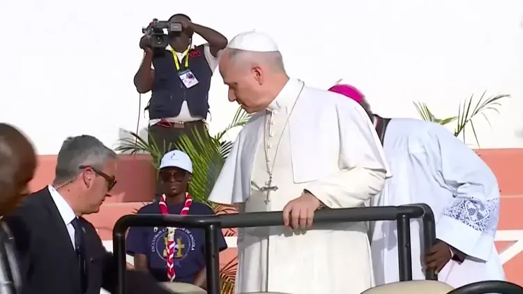 Papież Leon XIV w sanktuarium maryjnym w Muximie