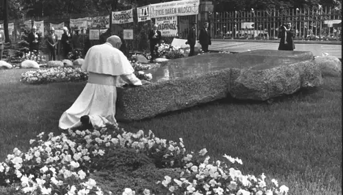 Mija 21. rocznica śmierci papieża Jana Pawła II