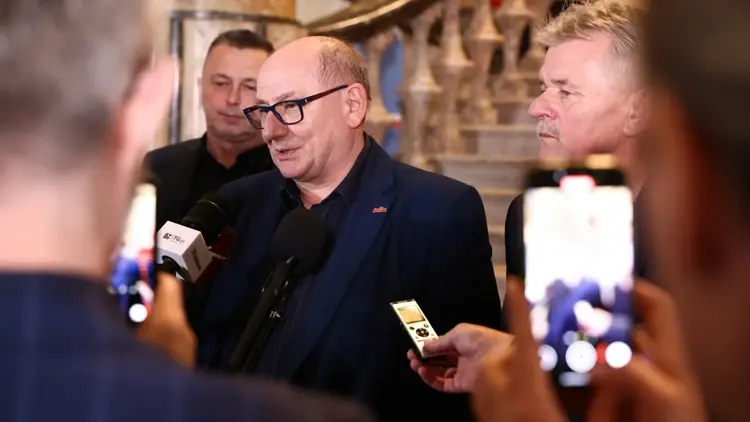 Bogusław Hutek, przewodniczący górniczej Solidarności po rozmowach ze stroną rządową