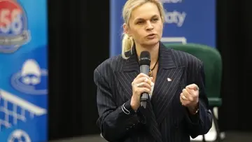 Minister edukacji Barbara Nowacka podczas spotkania z nauczycielami