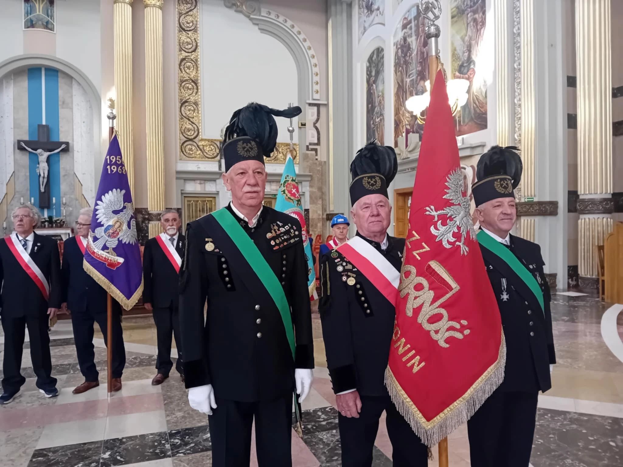 5c53b1df-b330-403d-b9dd-12367a973fbe