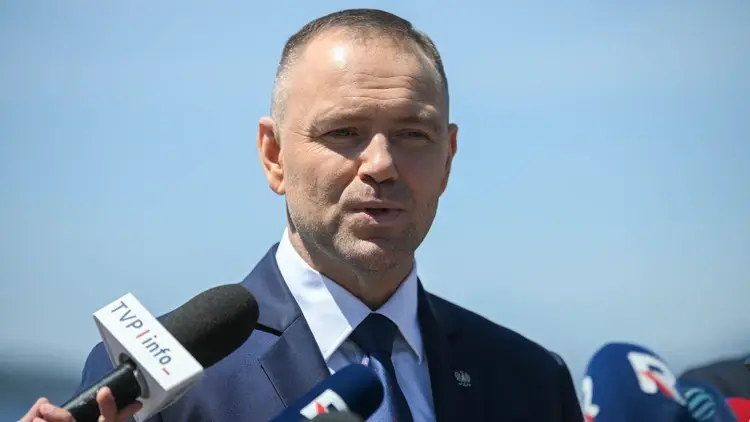 Karol Nawrocki na konferencji prasowej