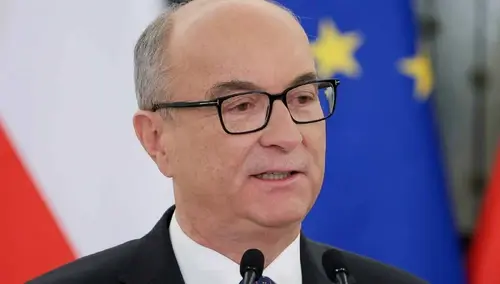 Marszałek Sejmu Włodzimierz Czarzasty podczas konferencji prasowej