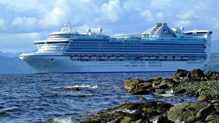 Caribbean Princess u wybrzeży