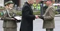 Prezydent RP Karol Nawrocki podczas Centralnych Obchodów Święta Straży Granicznej, 16 bm. na Placu Zamkowym w Lublinie. Podczas wydarzenia prezydent RP wręczył odznaczenia państwowe oraz flagi RP