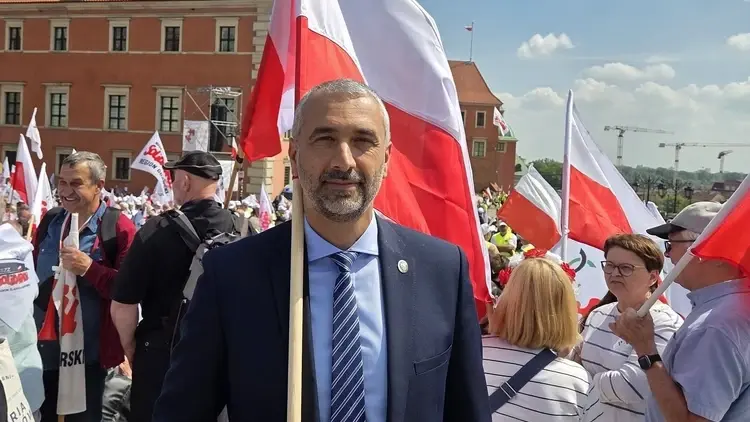 Senator Marek Pęk na marszu Solidarności