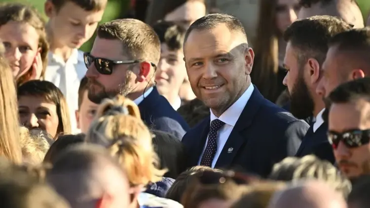 Karol NAwrocki wśród ludzi