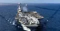 Lotniskowiec USS Gerald R. Ford wspomagany przez okręty wojenne