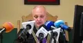 Sędzia Radosław Hunek przemawia do mikrofonu