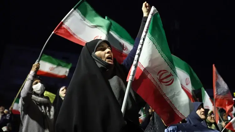 Irańczycy protestujący przeciwko agresji USA na Iran