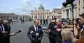 Donald Tusk na pl. Św. Piotra