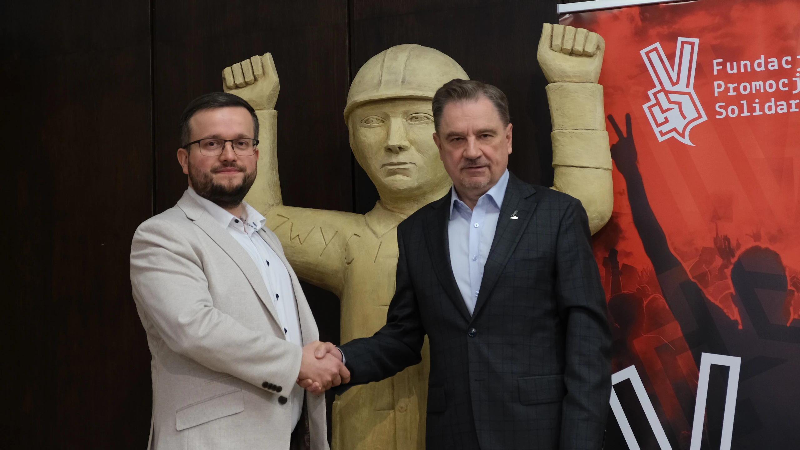 Piotr Duda i Bartosz Budziak w Sali BHP