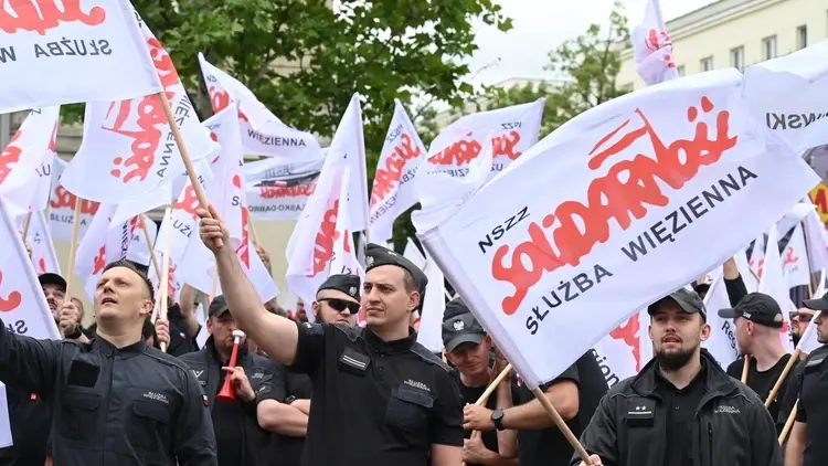 Protest NSZZ "Solidarność" Służby Więziennej