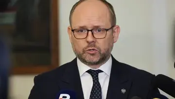 Marcin Przydacz podczas briefingu prasowego w Pałacu Prezydenckim w Warszawie