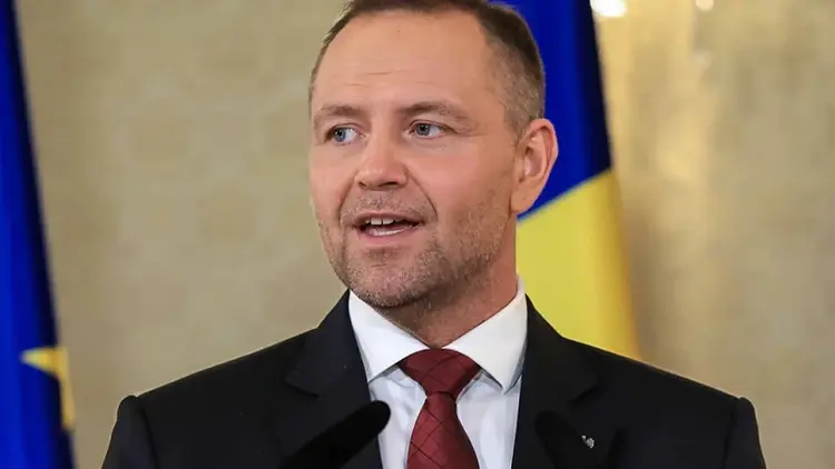 Karol Nawrocki