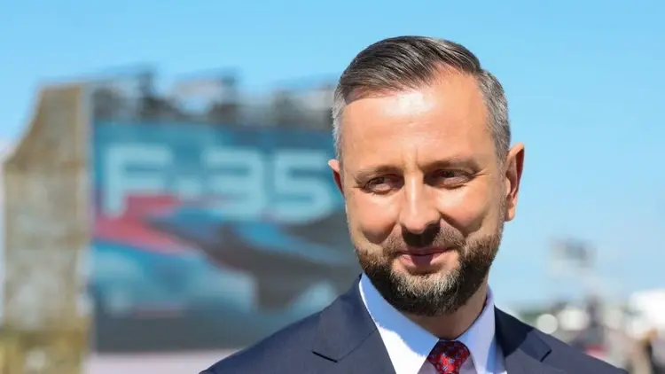 Władysław Kosiniak-Kamysz podczas ceremonii powitania f-35 w łasku