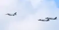 Samoloty F-35 i F-16 Sił Powietrznych RP podczas uroczystego przelotu nad Gdańskiem