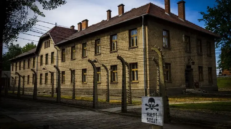 budynek niemieckiego obozu w Oświęcimiu
