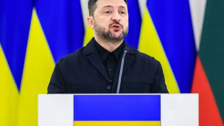 Wołodymyr Zełenski przemawia