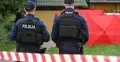 Funkcjonariusze policji w pobliżu miejsca strzelaniny przy ulicy Królowej Jadwigi w Białej Podlaskiej